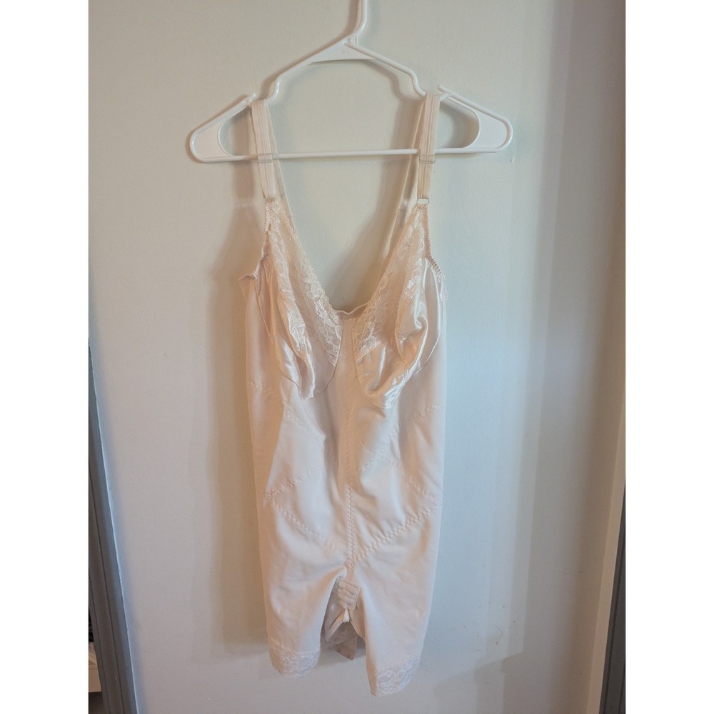 Adonna Pale Pink Full Body Shaper Girdle Size 44DD Adjustable